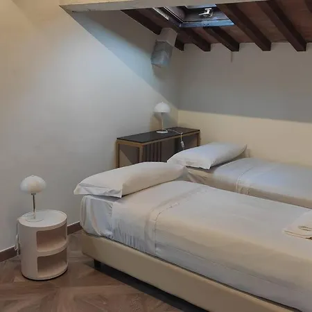 Apartment Large 2br Near Piazza San Marco Florence