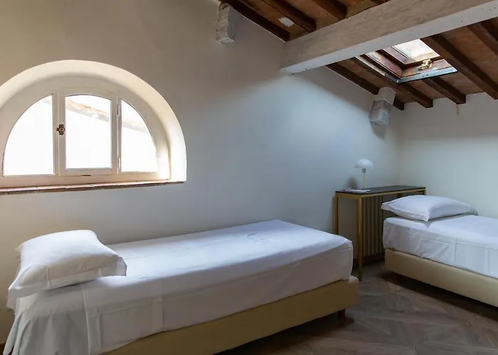 Large 2br Near Piazza San Marco Apartamento