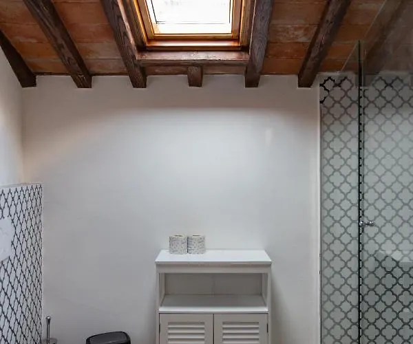 Large 2br Near Piazza San Marco Apartamento Florença